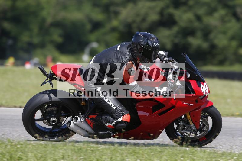 Archiv-2025/26 11.06.2025 Peter Studer have fun ADR/Gruppe blau/99